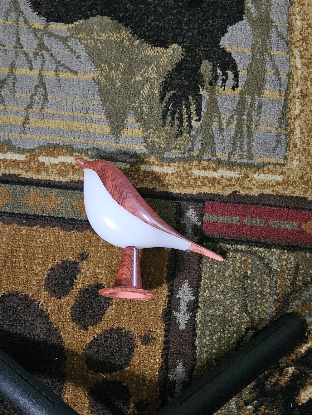 Decorative Bird Feeder in White and Rosewood-Tone